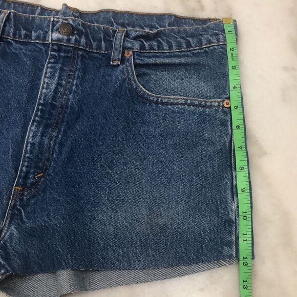 Vintage 1987 Levi’s 505 Cutoff Jeans Shorts 34 Waist 1.5 inch inseam Made in USA - Picture 5 of 7